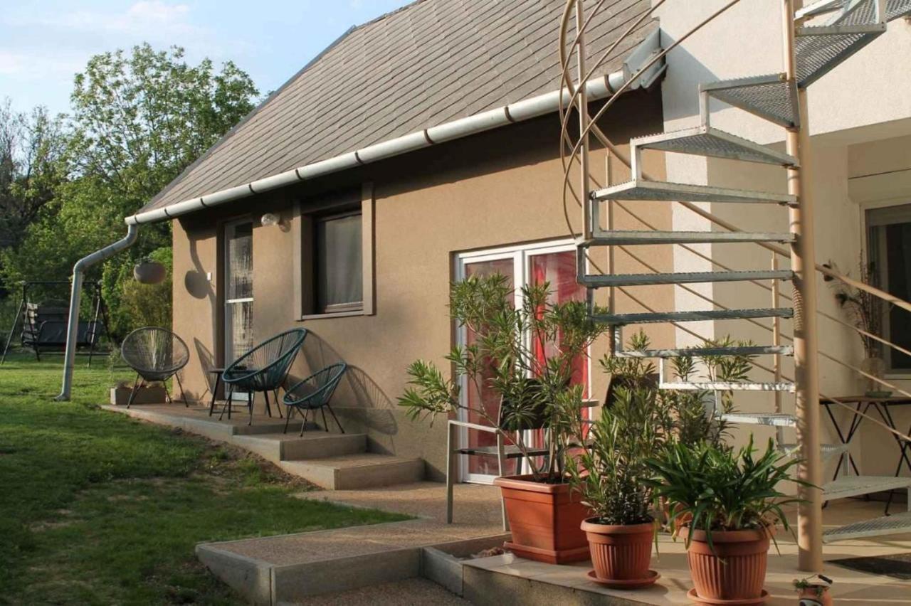 Apartments In Balatongyoeroek 34590 Exterior foto